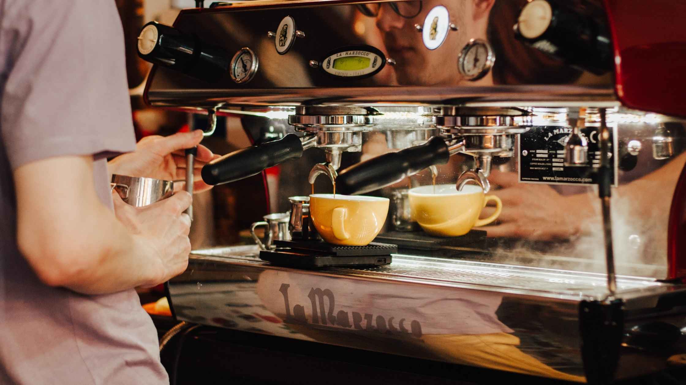 How EspressoWorks Machines Ensure the Right Temperature for Perfect Espresso